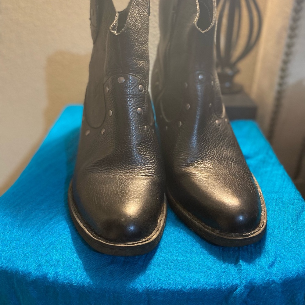 Women's Born Black Leather Ankle Boots